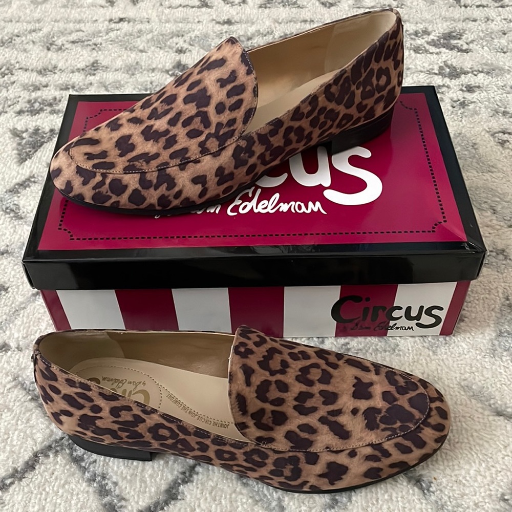 Sam Edelman Flats ✨